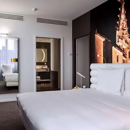 Radisson Blu Hotel 4*