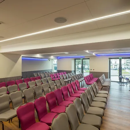 Radisson Blu 4* נאנט