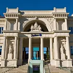 Radisson Blu 4*