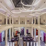 Radisson Blu Ξενοδοχείο 4*