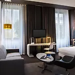 Radisson Blu Ξενοδοχείο 4*